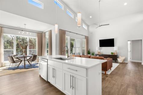 307 Bedford Drive Spicewood TX 78669