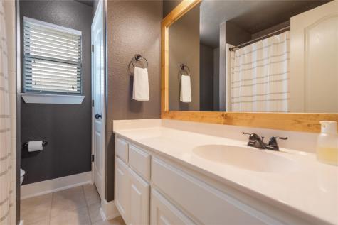 10102 Twin Lake Loop Dripping Springs TX 78620