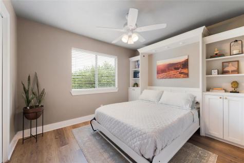 10102 Twin Lake Loop Dripping Springs TX 78620