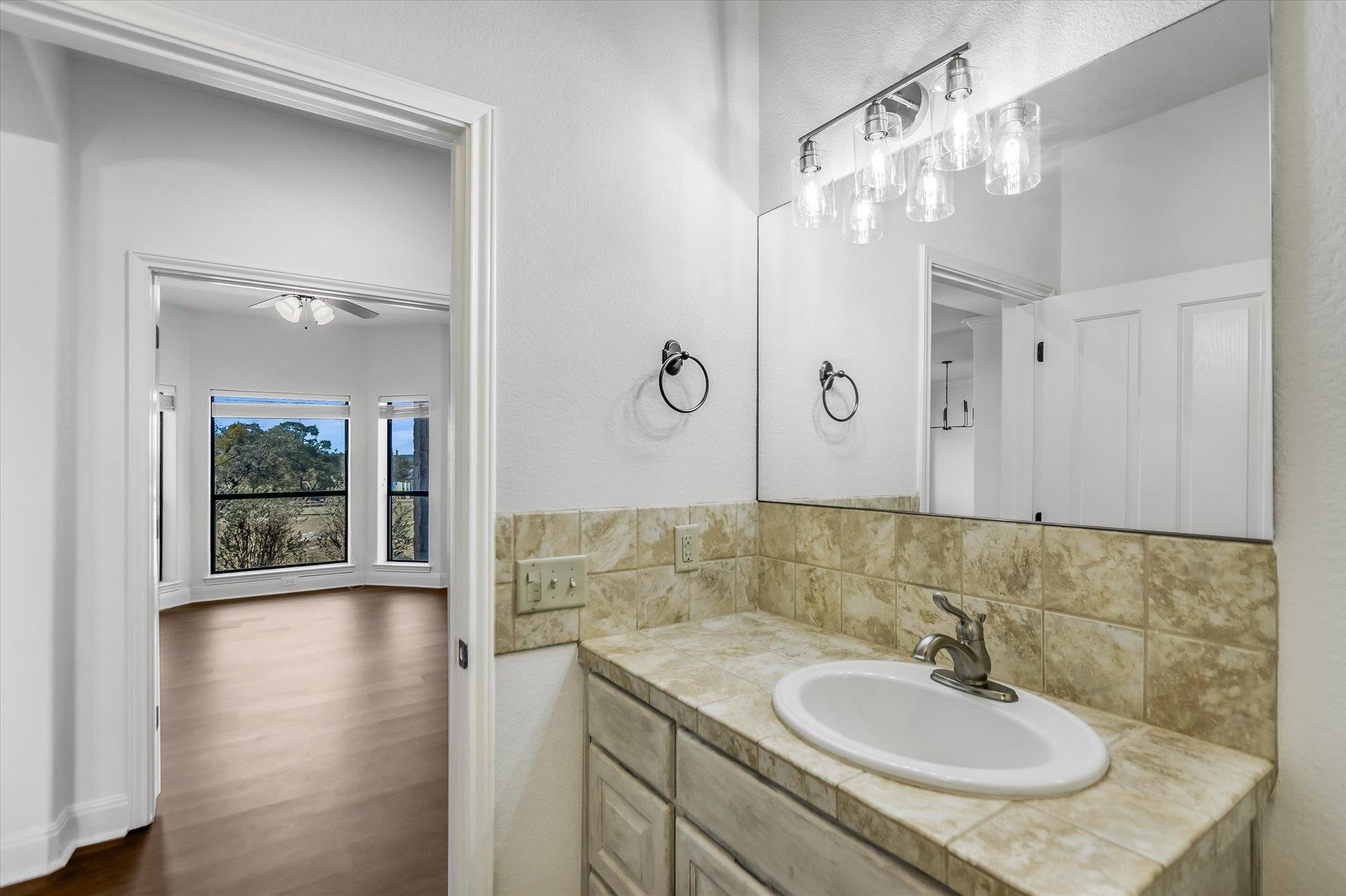 505 Vista View Trail Spicewood TX 78669