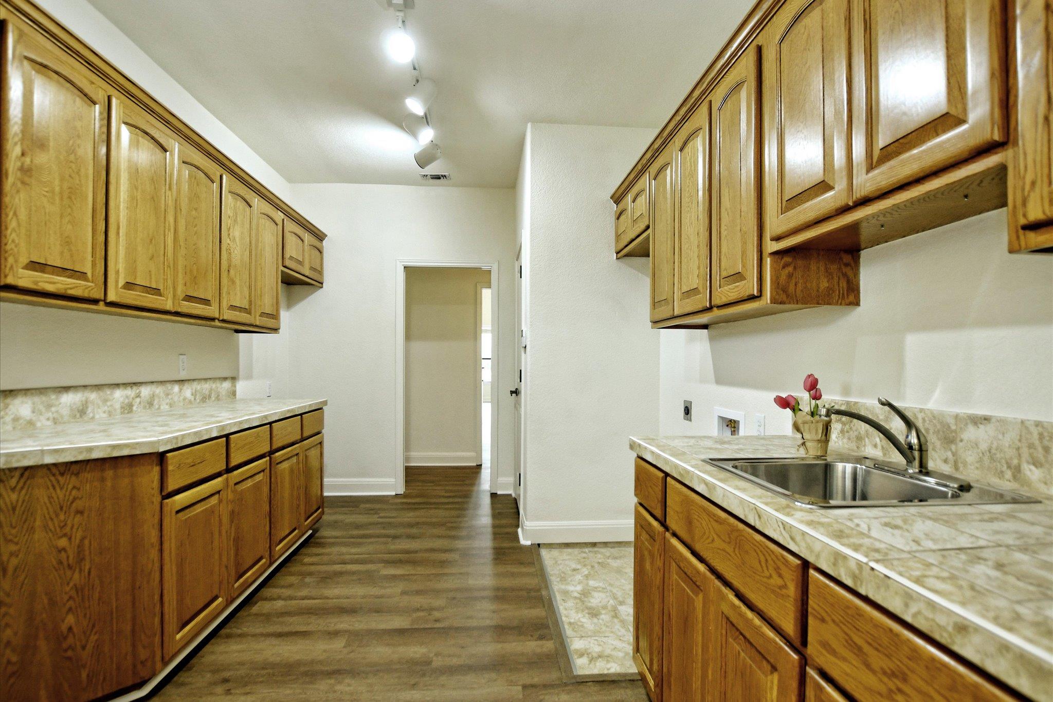 505 Vista View Trail Spicewood TX 78669