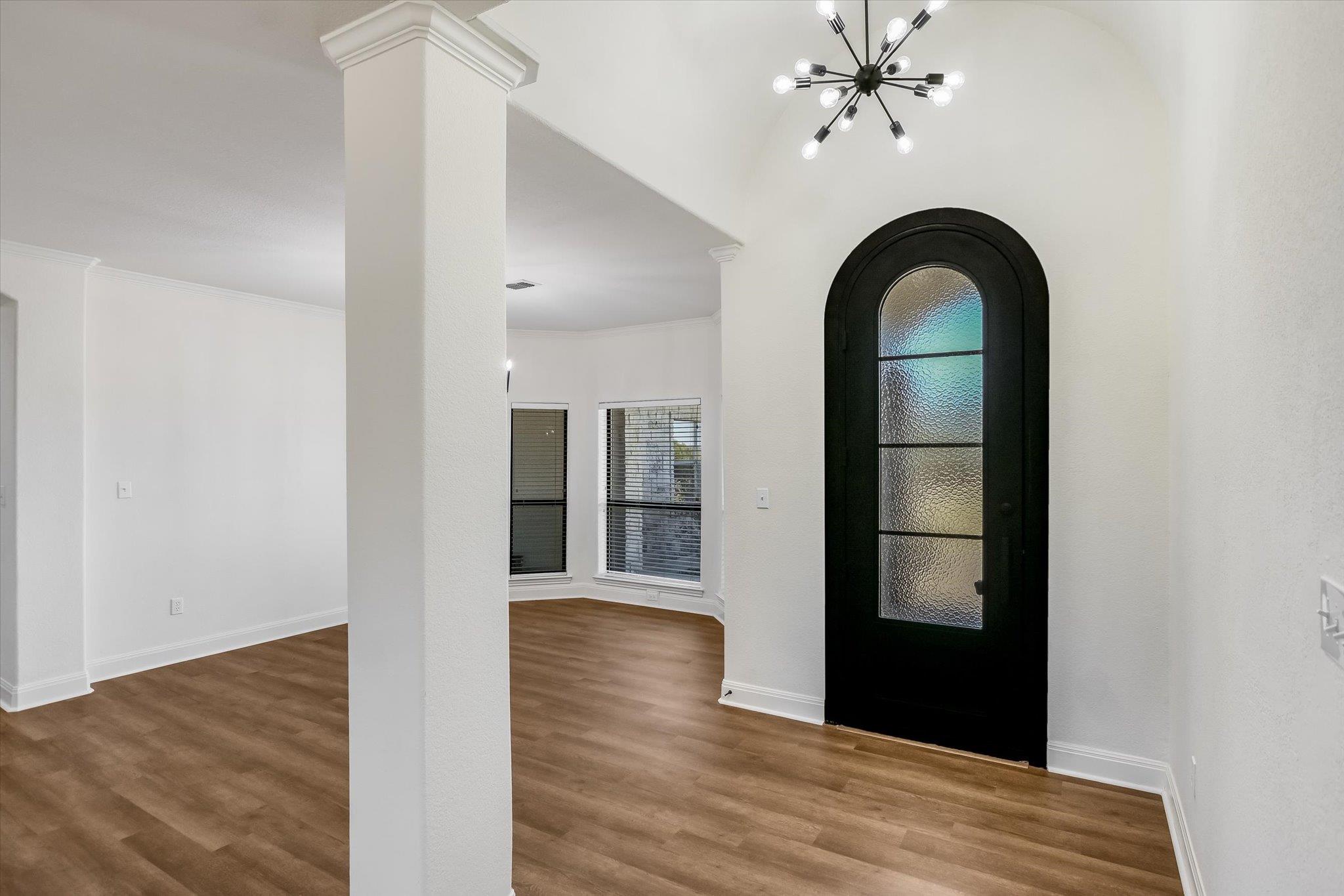 505 Vista View Trail Spicewood TX 78669