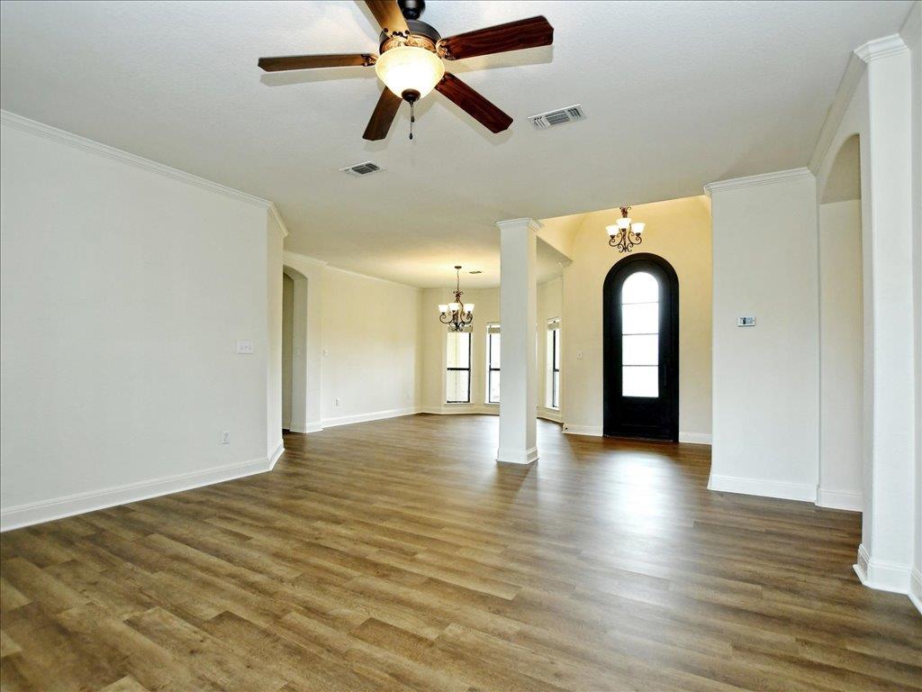 505 Vista View Trail Spicewood TX 78669
