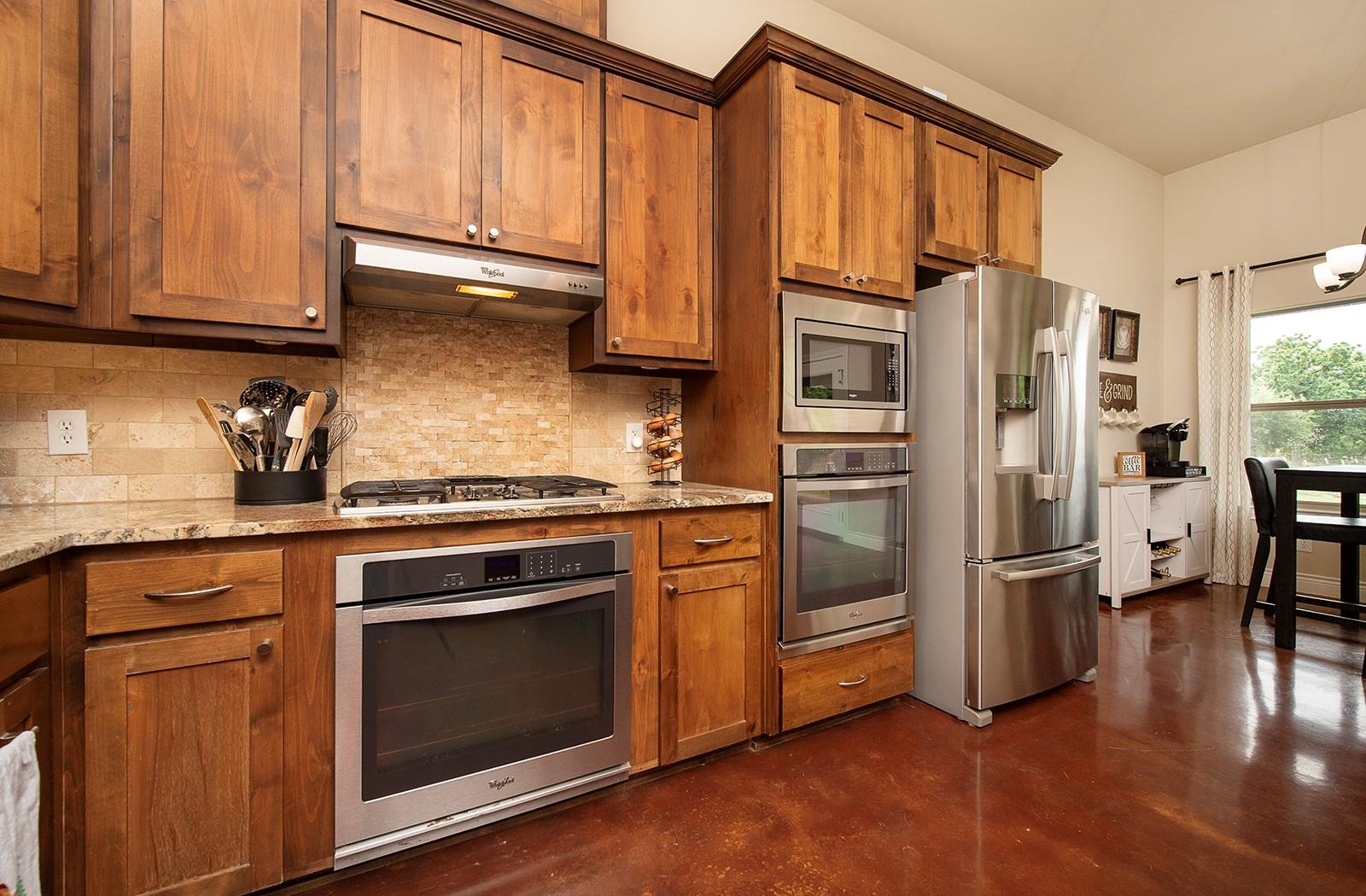 7075 Rr 1869 Liberty Hill TX 78642