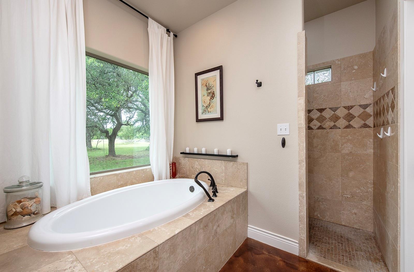 7075 Rr 1869 Liberty Hill TX 78642