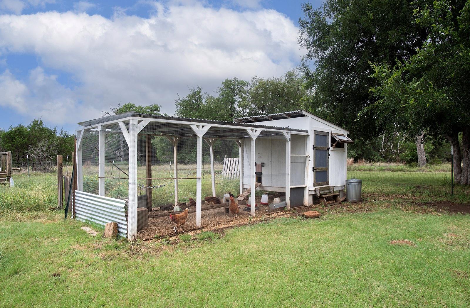7075 Rr 1869 Liberty Hill TX 78642