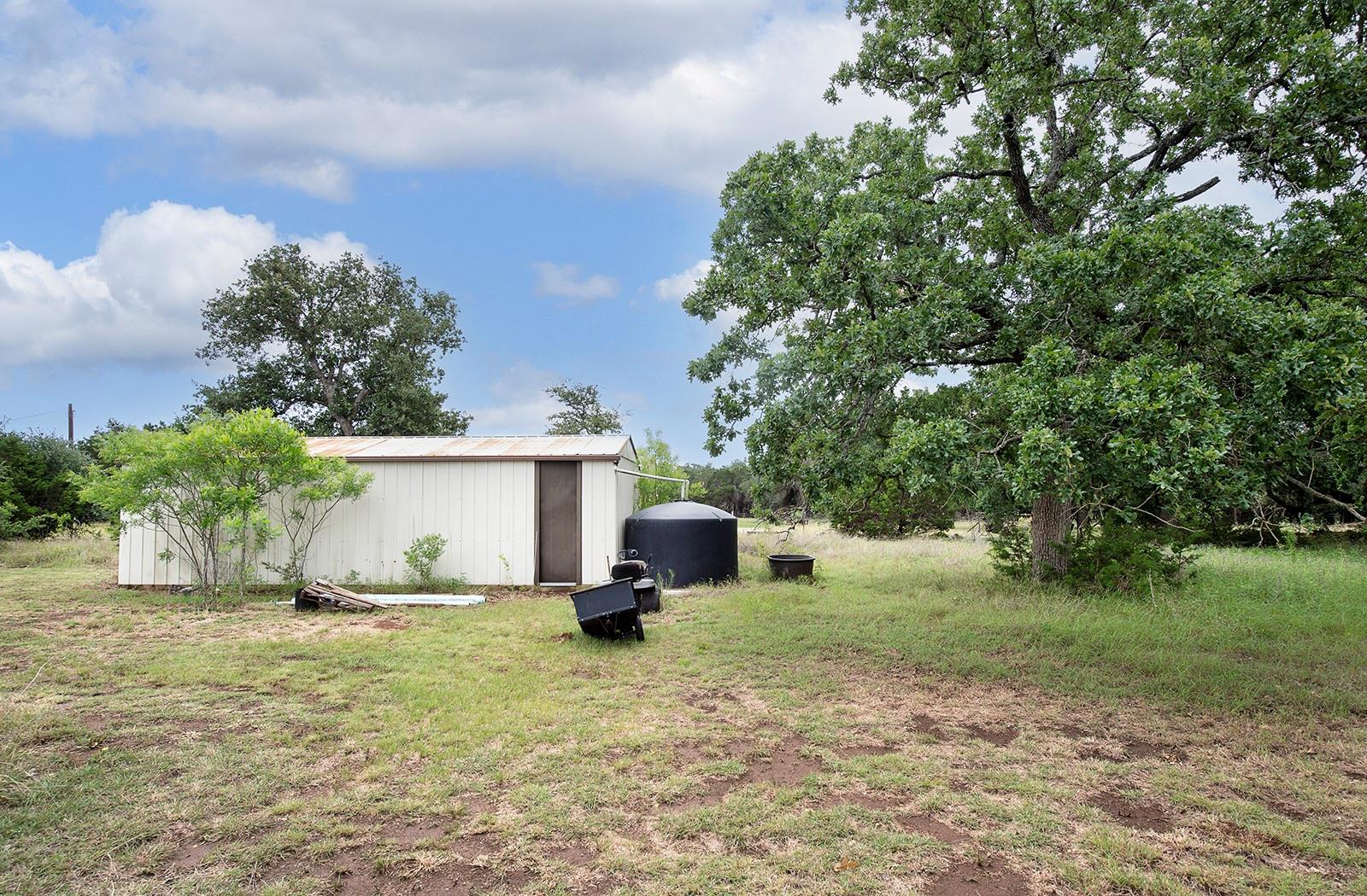 7075 Rr 1869 Liberty Hill TX 78642