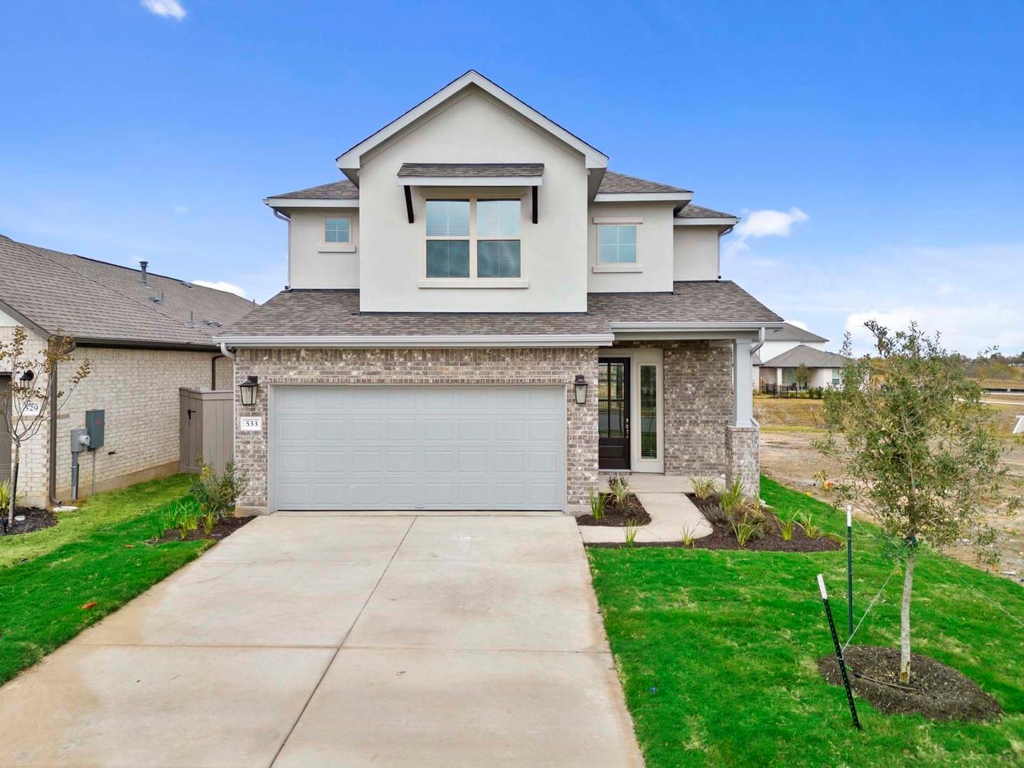 533 Bloomington Loop Hutto TX 78634