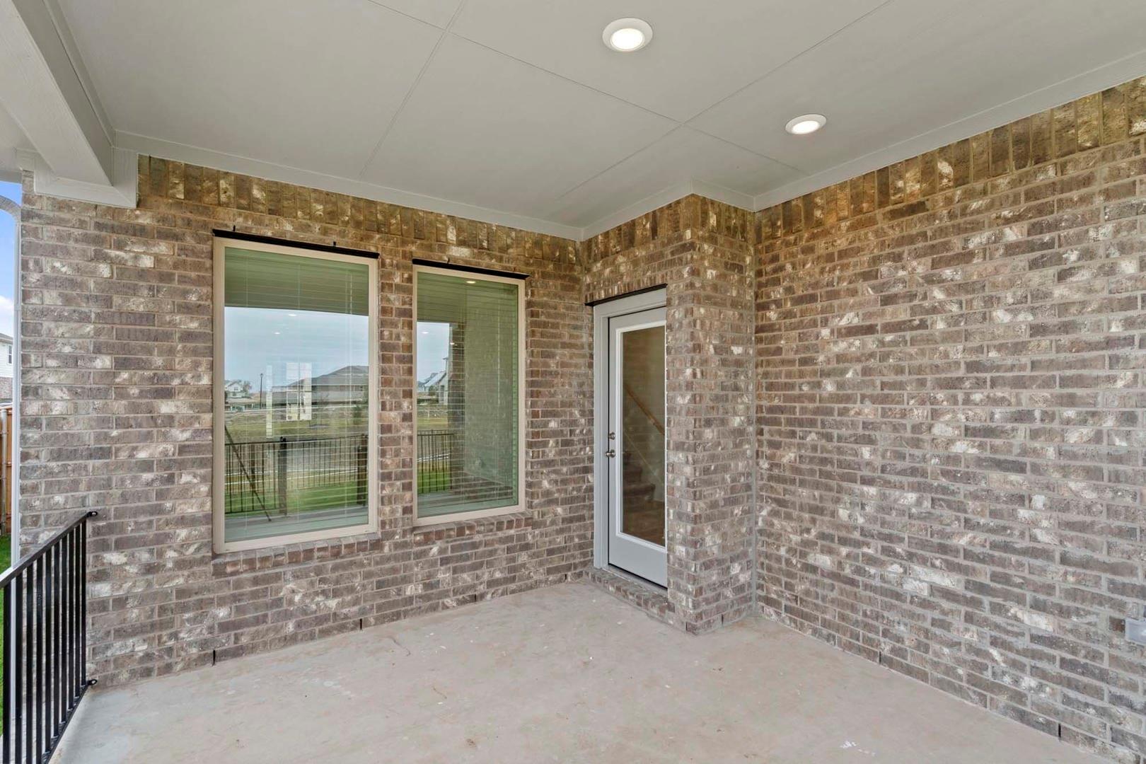 533 Bloomington Loop Hutto TX 78634
