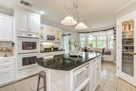 1505 Cr 315 Jarrell TX 76537