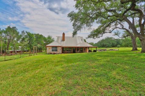 10621 Fm 150 W Driftwood TX 78619
