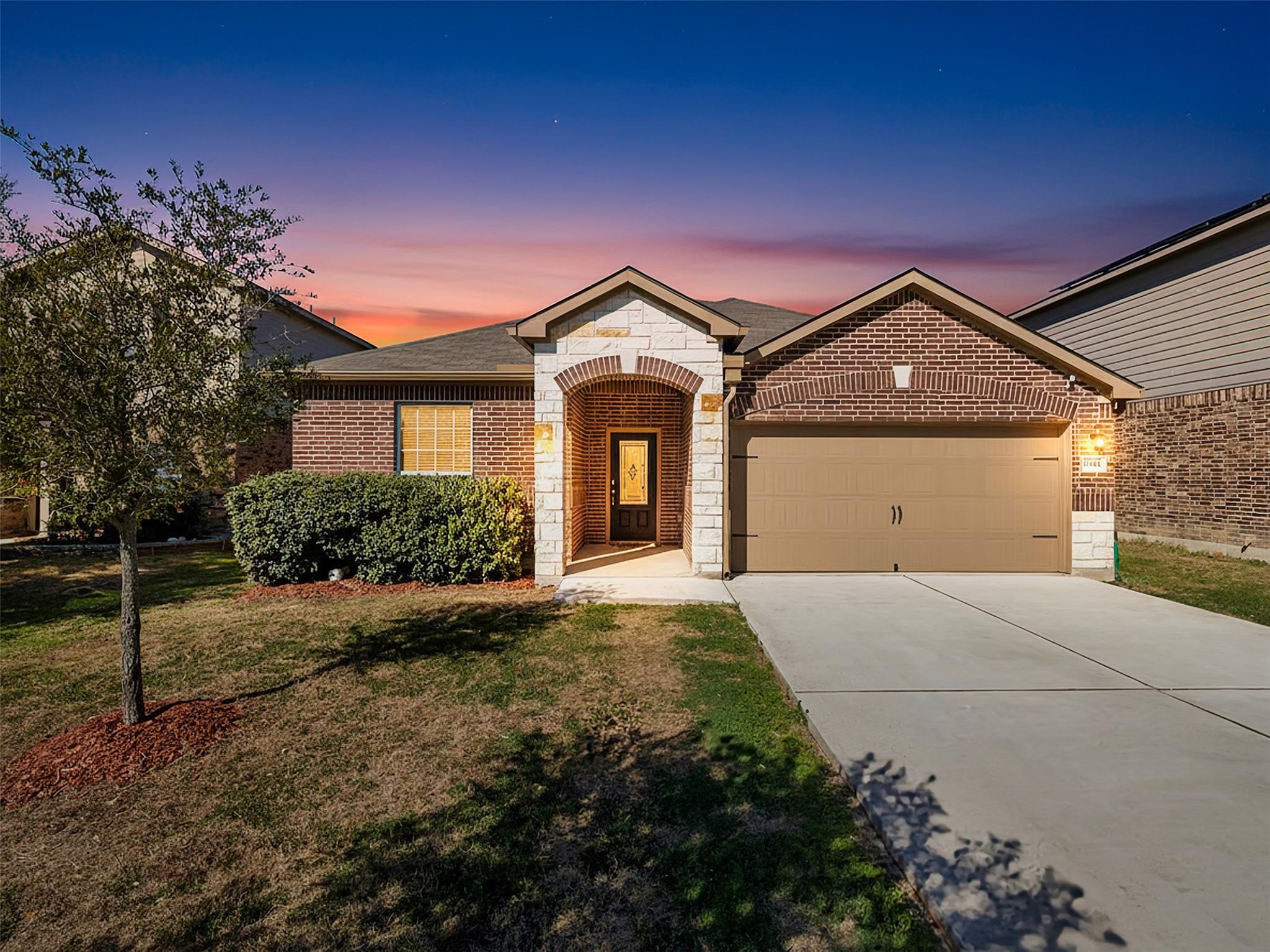 13712 Charles W Fairbanks Cove Manor TX 78653
