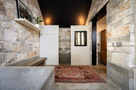 4707 Peace Pipe Path Austin TX 78746