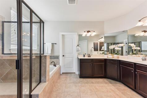 5629 Siragusa Drive Austin TX 78738