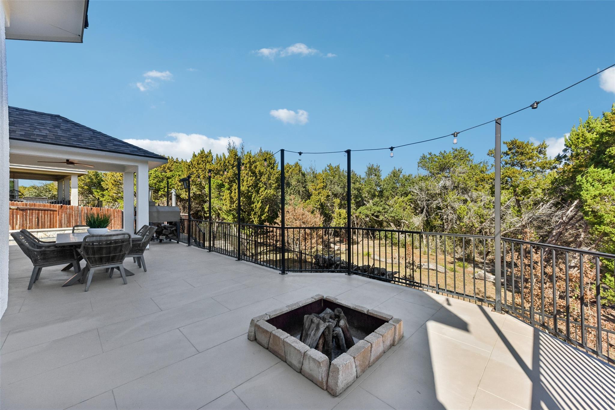 5629 Siragusa Drive Austin TX 78738