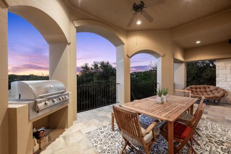 111 Sendera Bonita Lakeway TX 78734