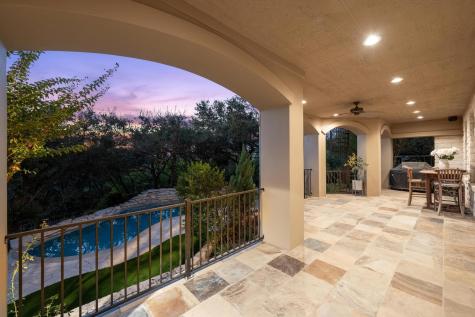 111 Sendera Bonita Lakeway TX 78734