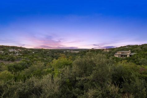 111 Sendera Bonita Lakeway TX 78734