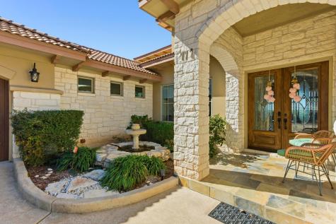 111 Sendera Bonita Lakeway TX 78734