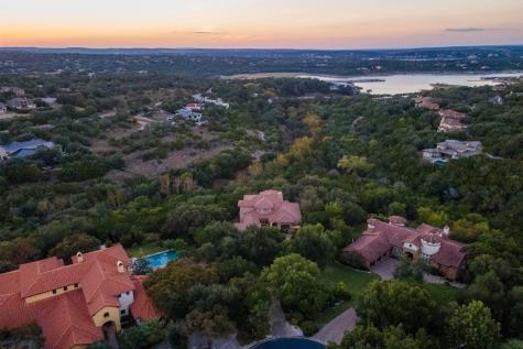 111 Sendera Bonita Lakeway TX 78734