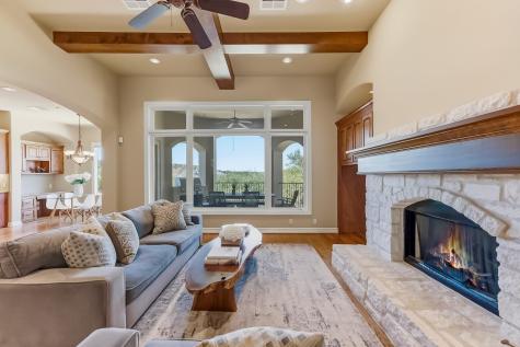 111 Sendera Bonita Lakeway TX 78734