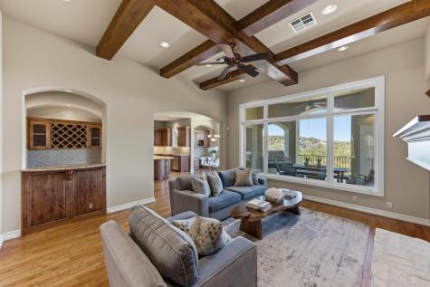 111 Sendera Bonita Lakeway TX 78734
