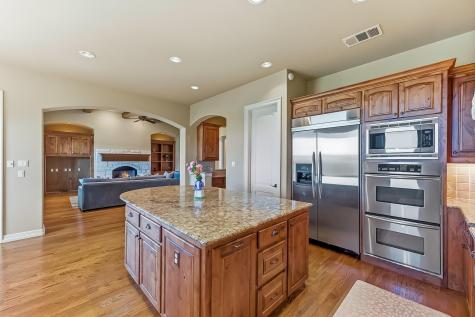 111 Sendera Bonita Lakeway TX 78734