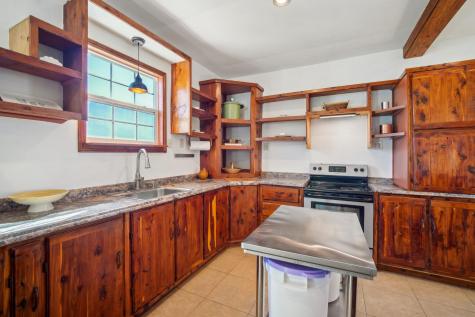 2200 Highway 21 E Paige TX 78659