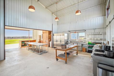 2200 Highway 21 E Paige TX 78659