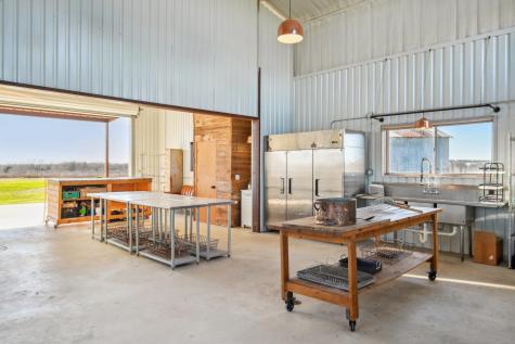 2200 Highway 21 E Paige TX 78659