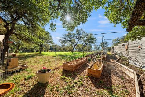 20111 Colby Hill Drive Spicewood TX 78669