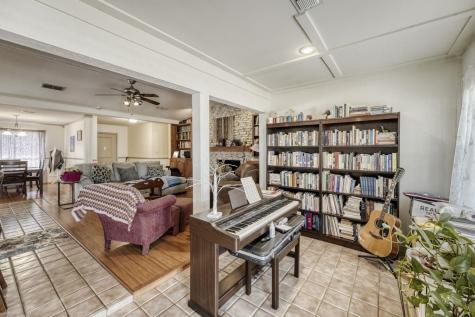 102 Lei Court Bastrop TX 78602