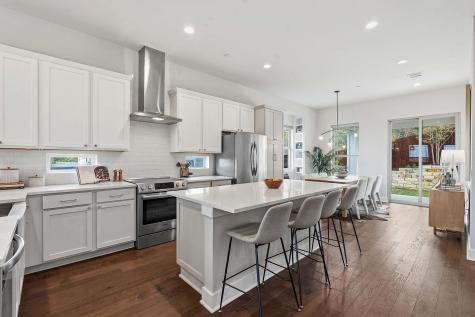 7020 Clifton Lane Austin TX 78746