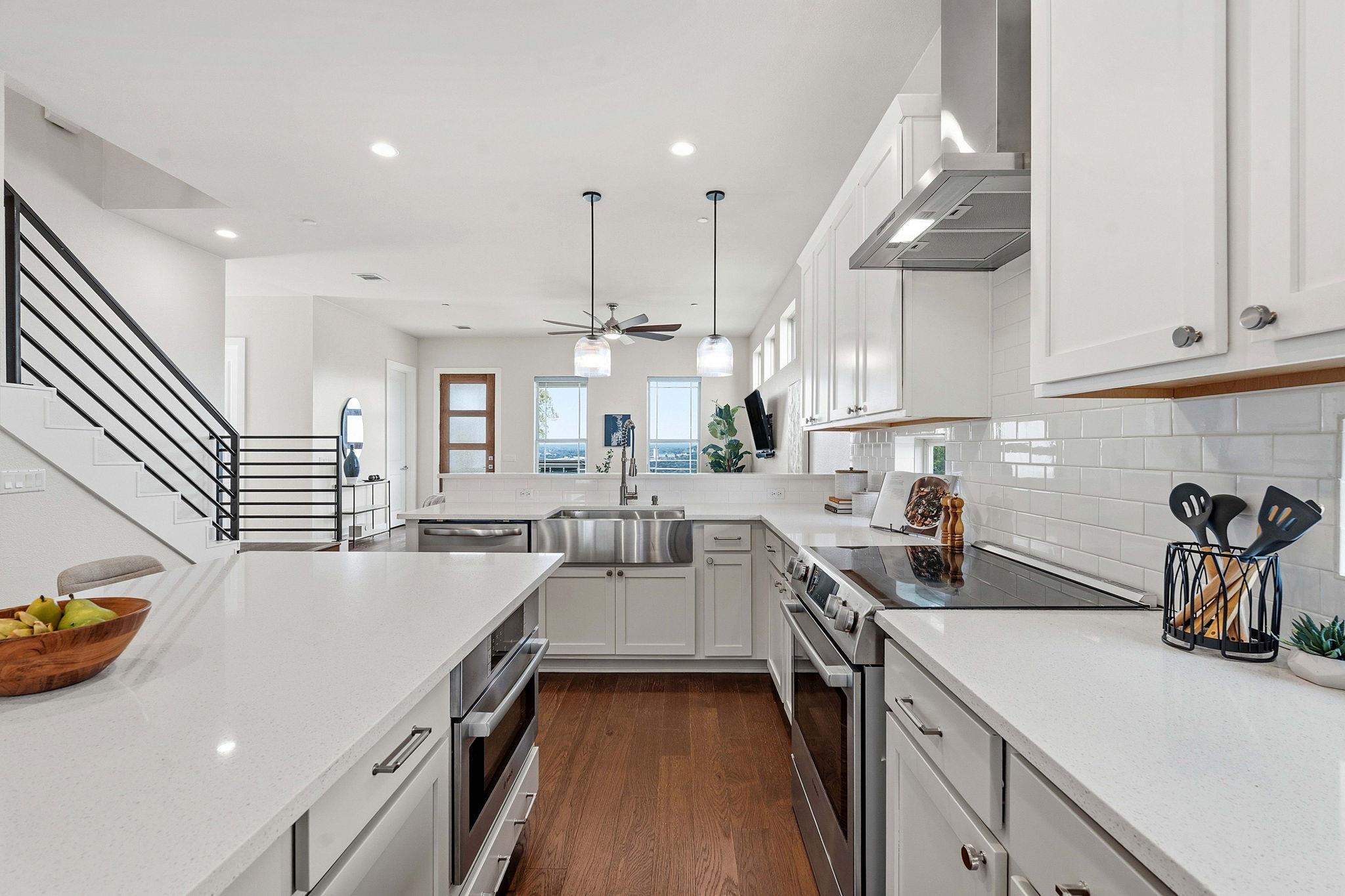 7020 Clifton Lane Austin TX 78746