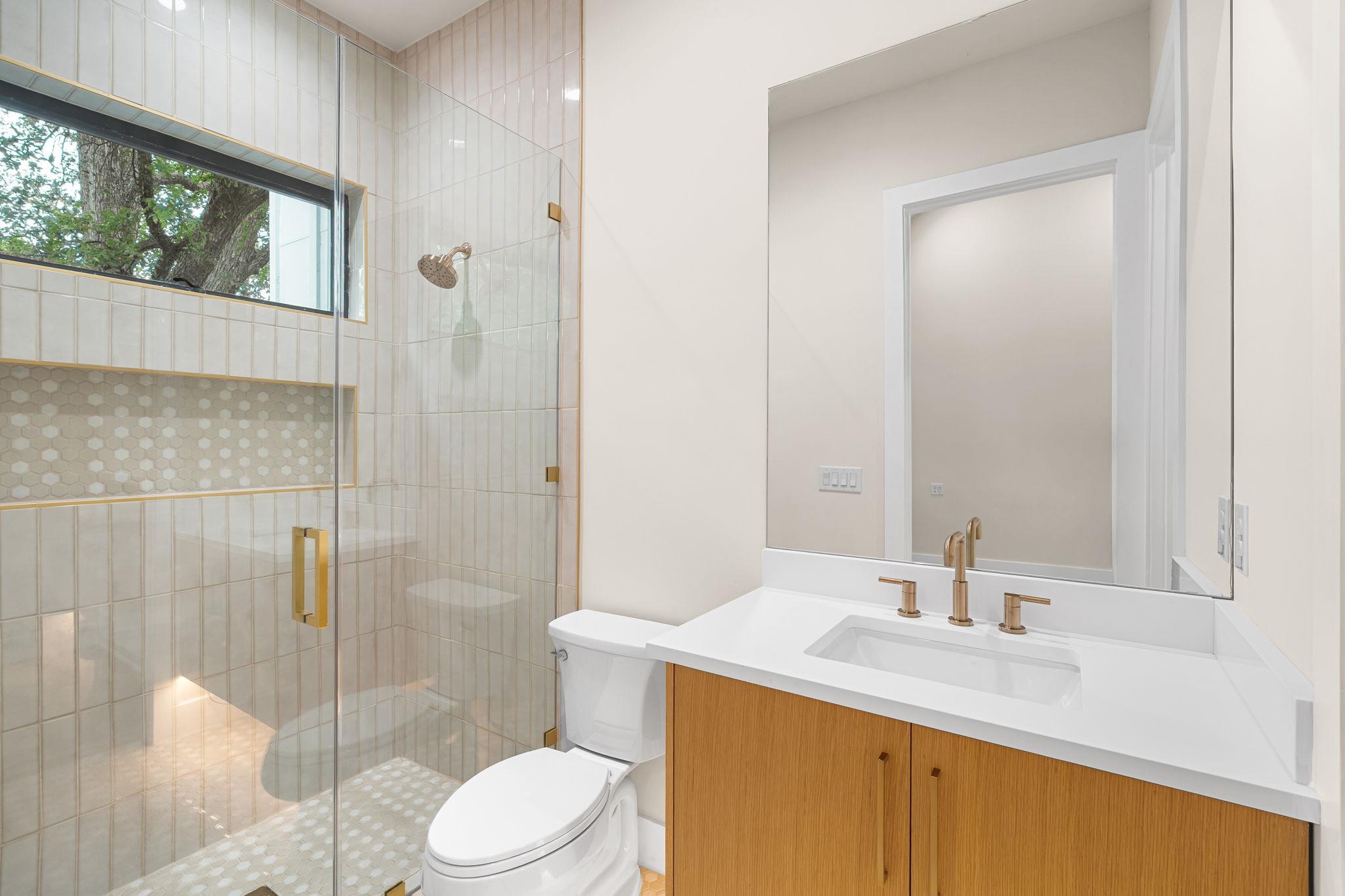 1910 Crooked Lane Austin TX 78741