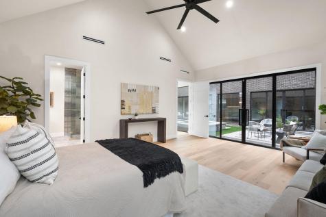 1910 Crooked Lane Austin TX 78741