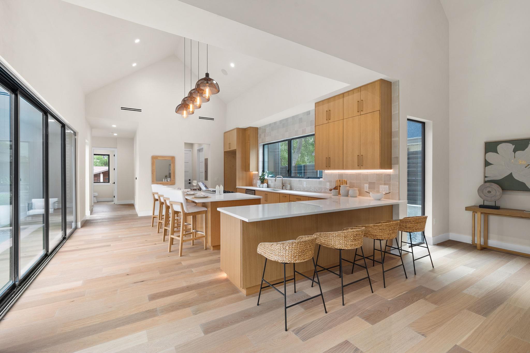 1910 Crooked Lane Austin TX 78741