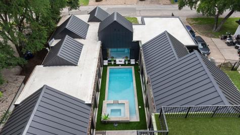 1910 Crooked Lane Austin TX 78741