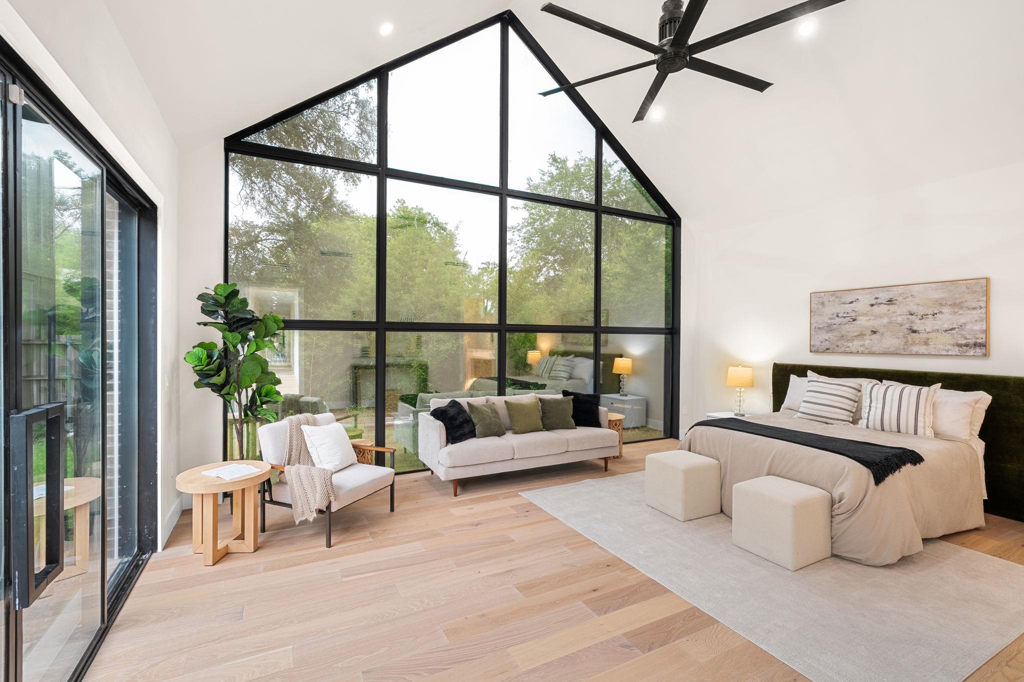 1910 Crooked Lane Austin TX 78741