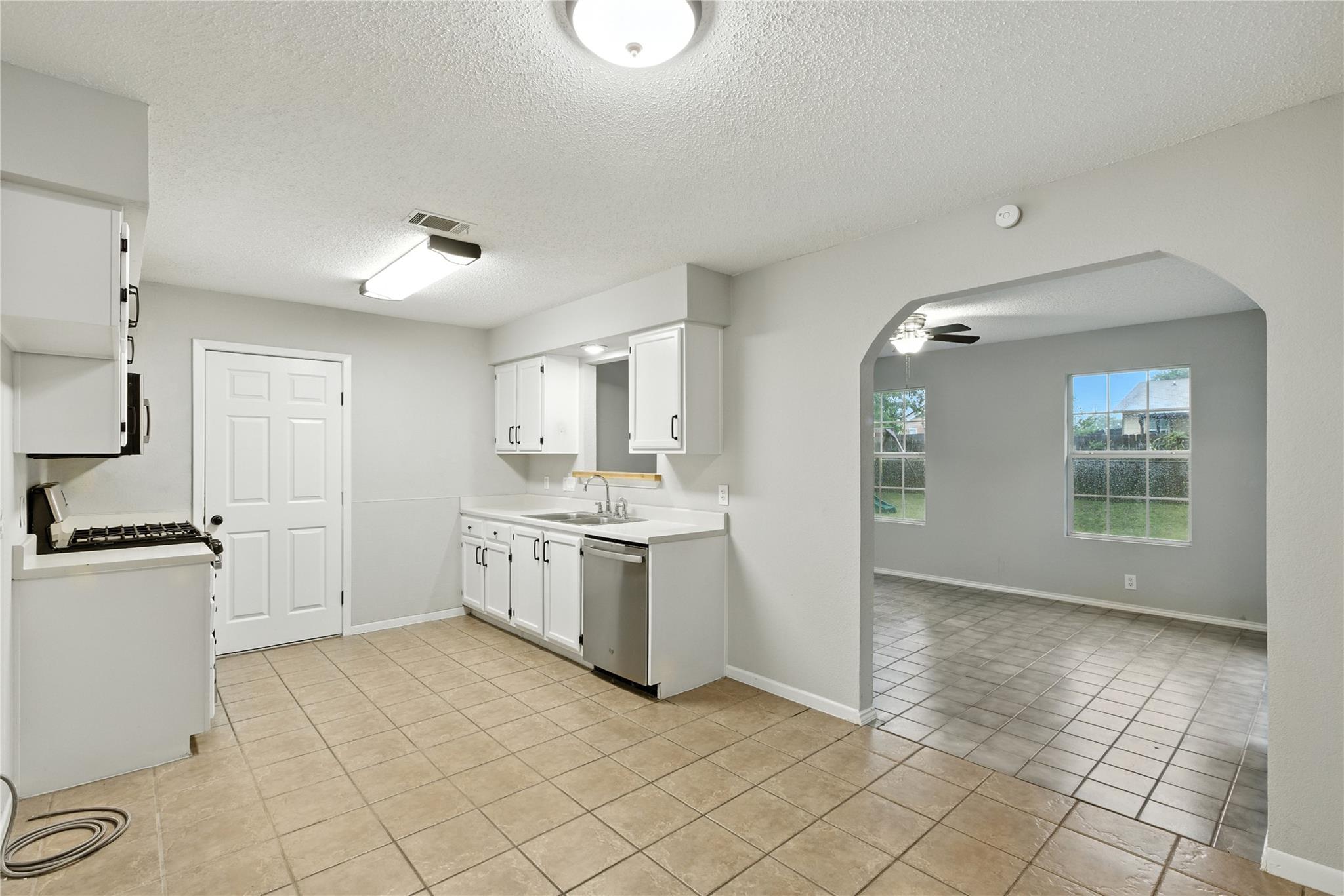 4103 Koala Drive Killeen TX 76543