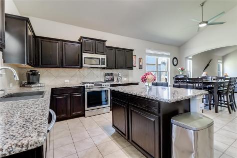 1425 Hamiltons Way Leander TX 78641