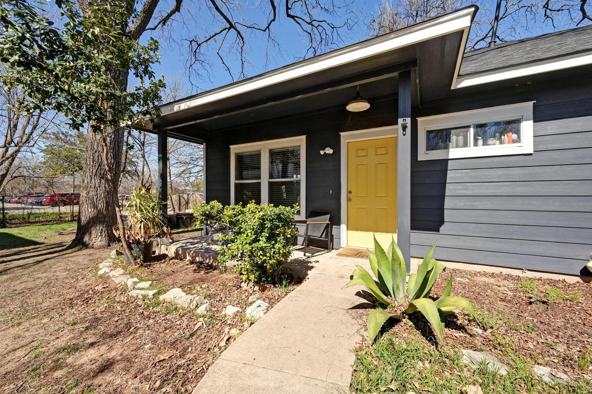 1118 Linden Street Austin TX 78702
