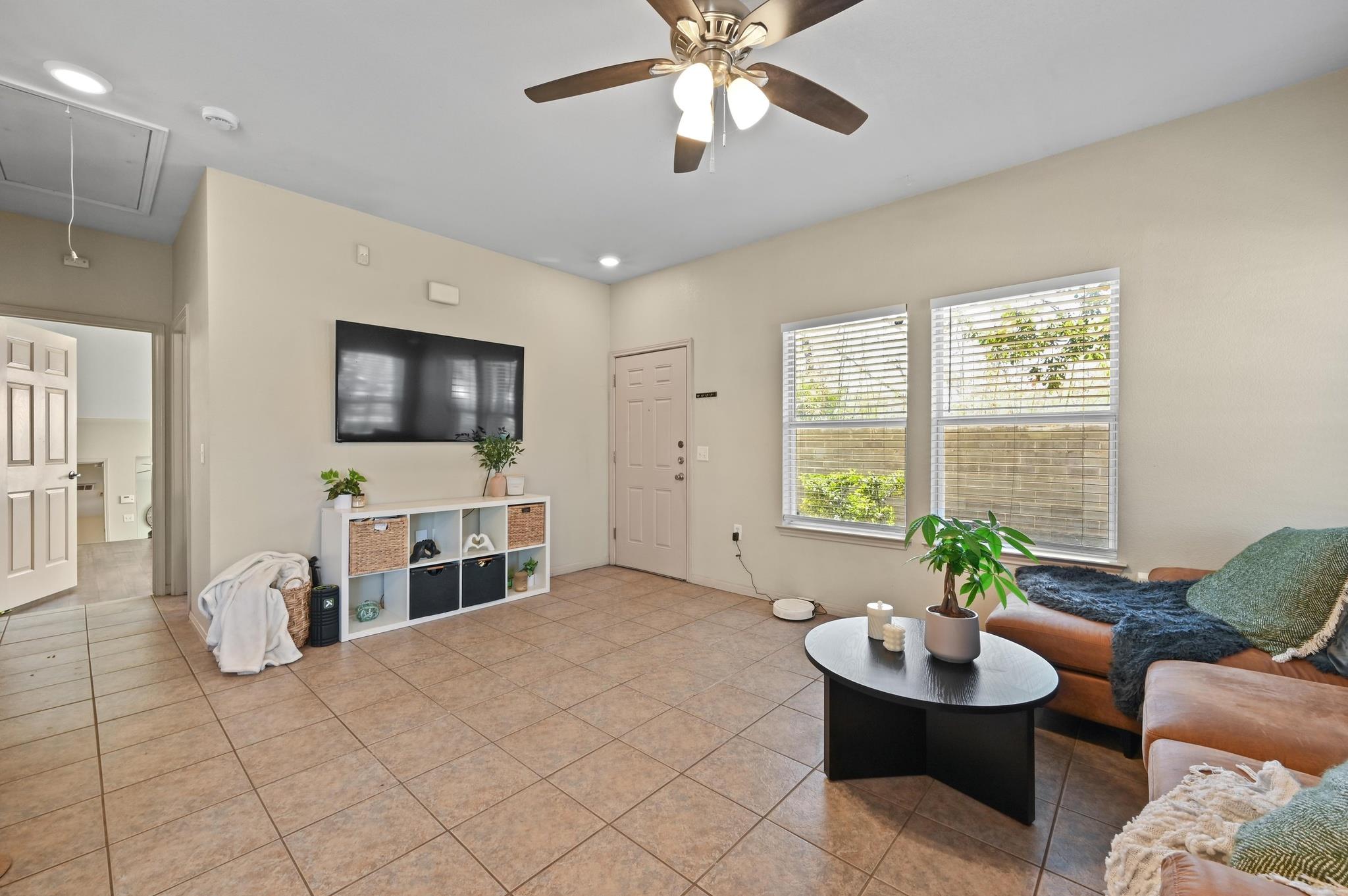 1118 Linden Street Austin TX 78702
