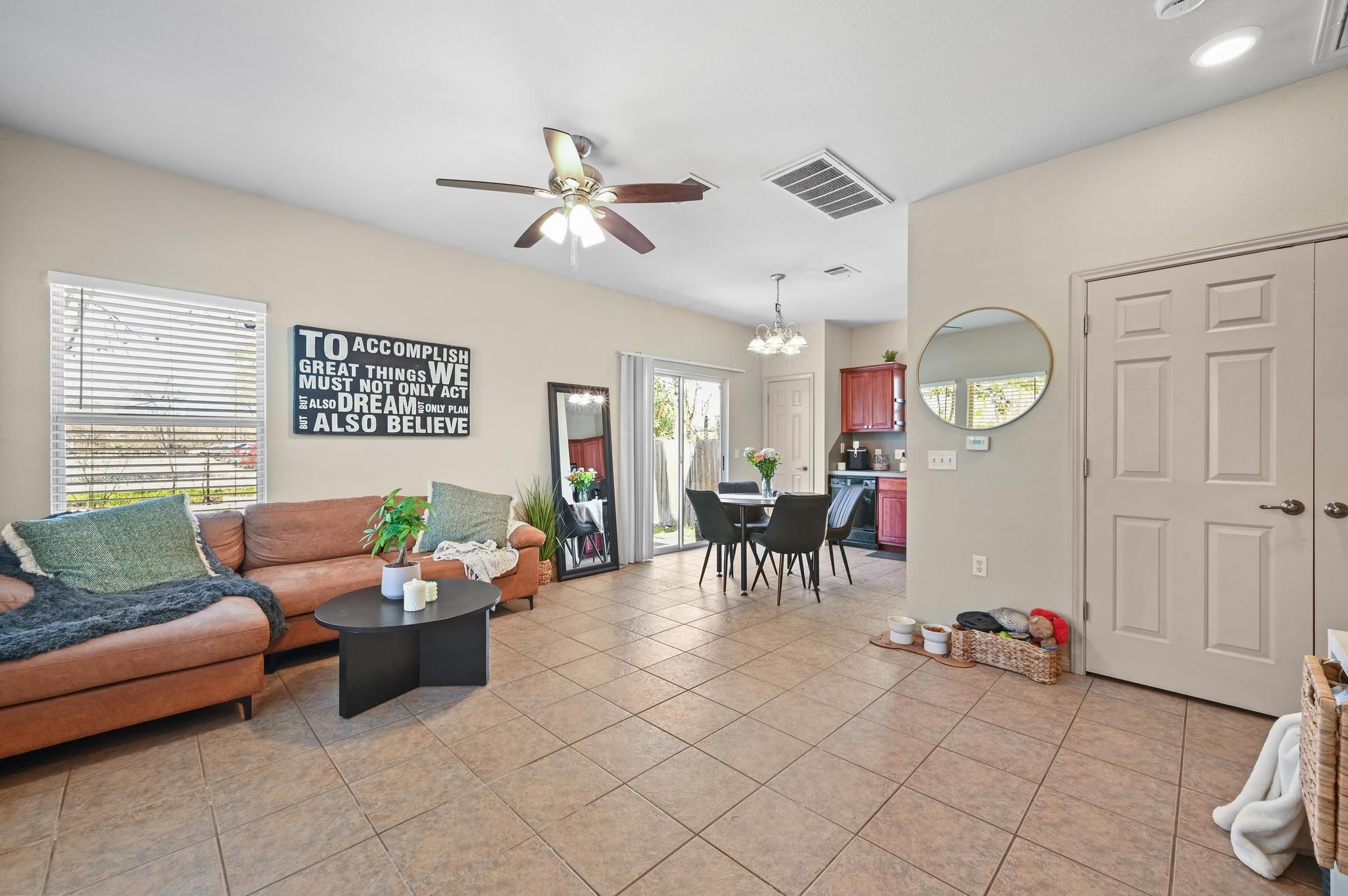 1118 Linden Street Austin TX 78702