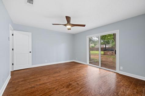 9201 Robins Nest Lane Austin TX 78729