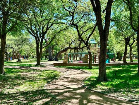 9201 Robins Nest Lane Austin TX 78729