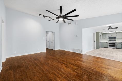 9201 Robins Nest Lane Austin TX 78729