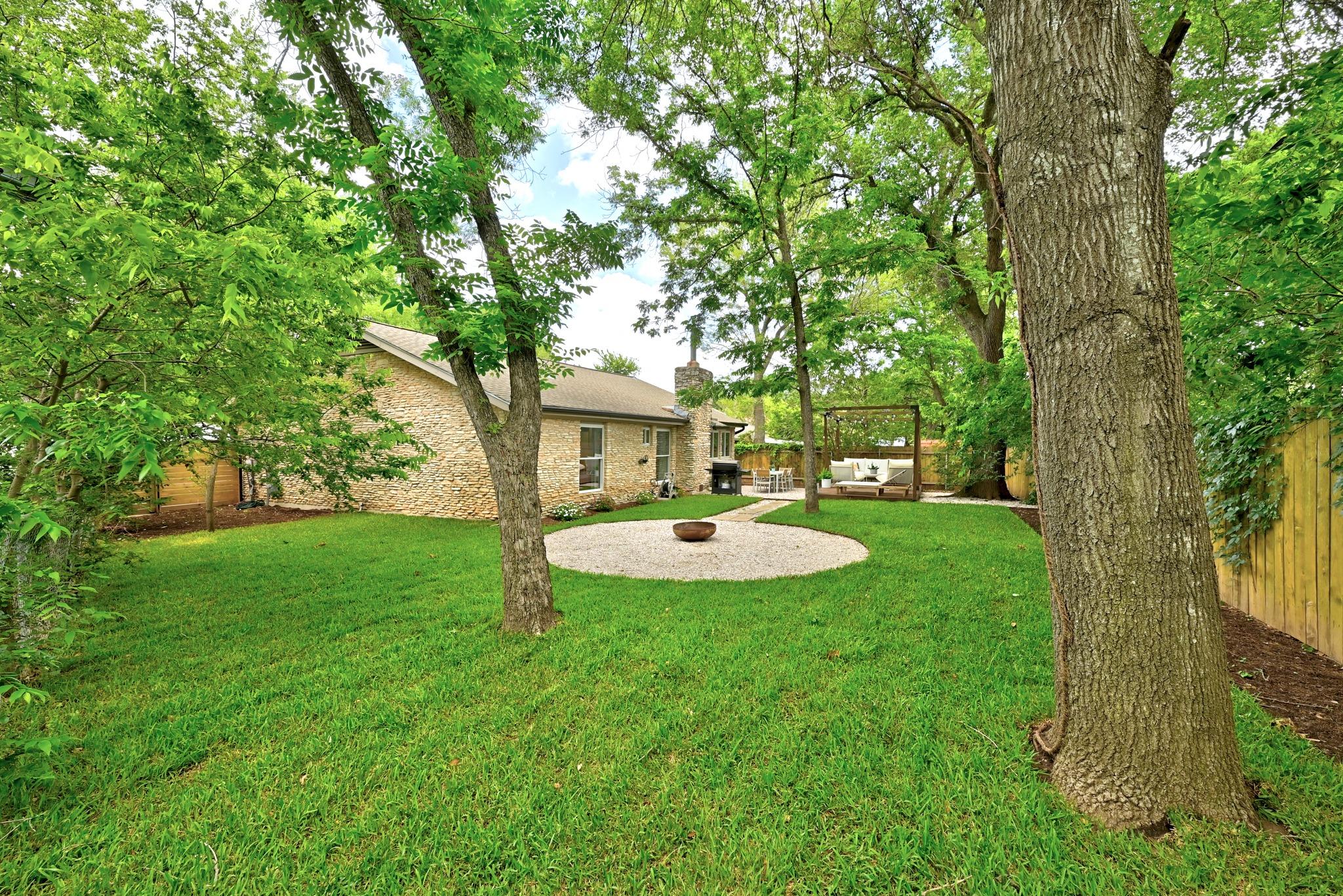 7110 Windrift Way Austin TX 78745