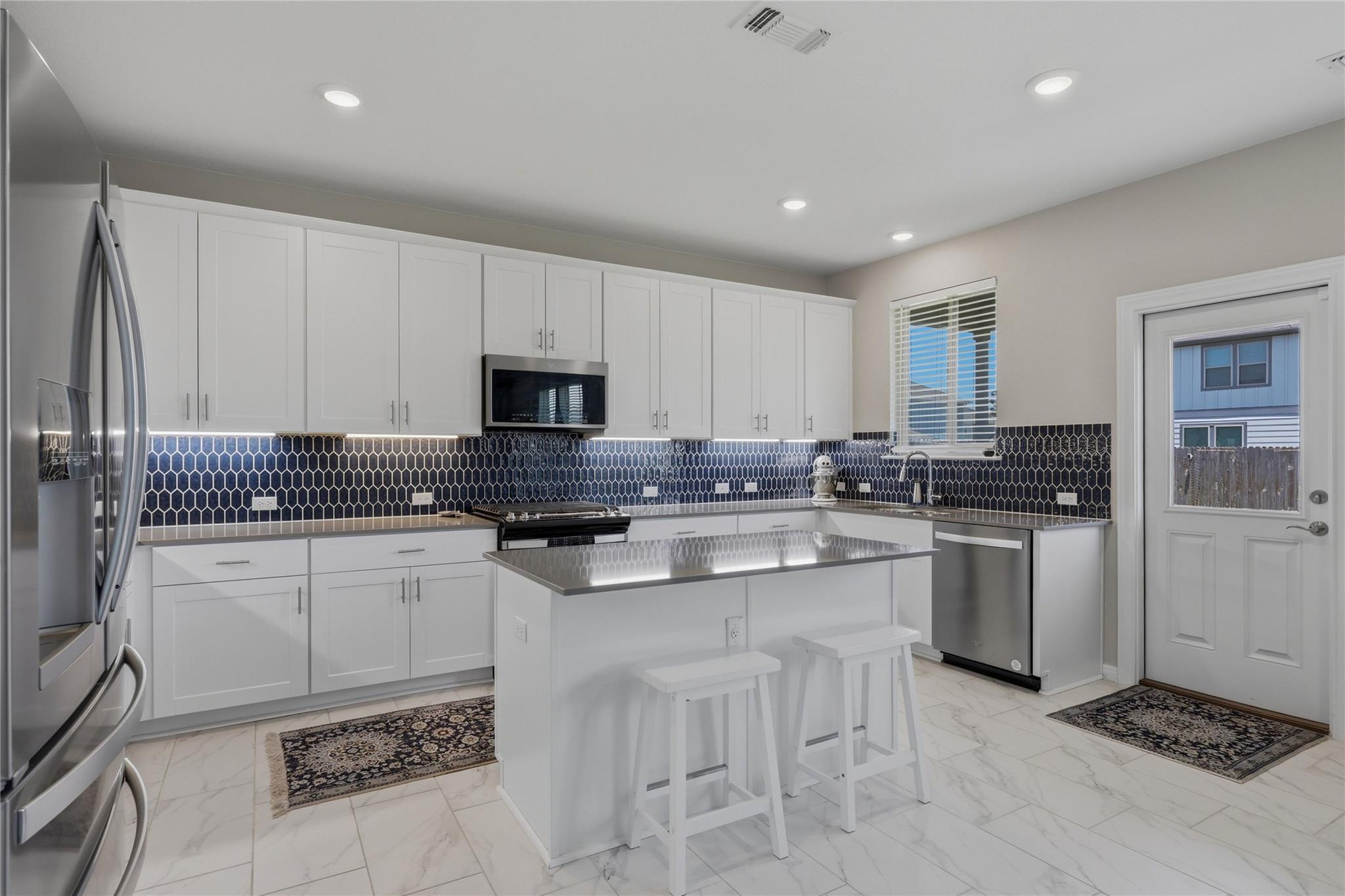 5406 Mars Lane Austin TX 78724