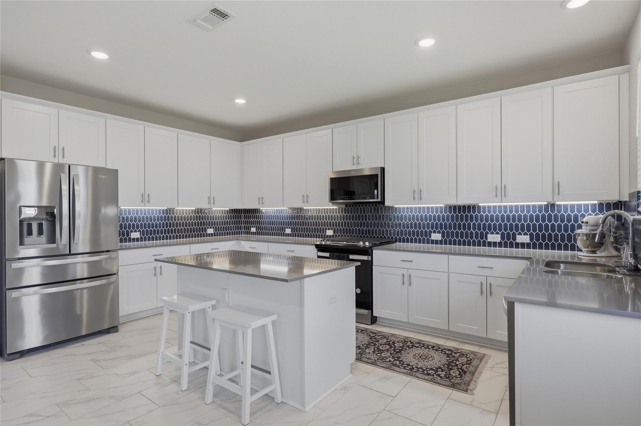 5406 Mars Lane Austin TX 78724